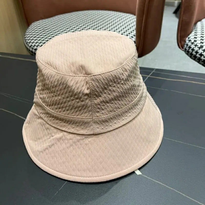 prada casquette s_124a7472